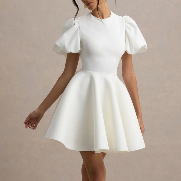 Club L London Dresses & Skirts - CLUB L. LONDON EMELIA WHITE PUFF-SLEEVE SKATER DRESS - 6